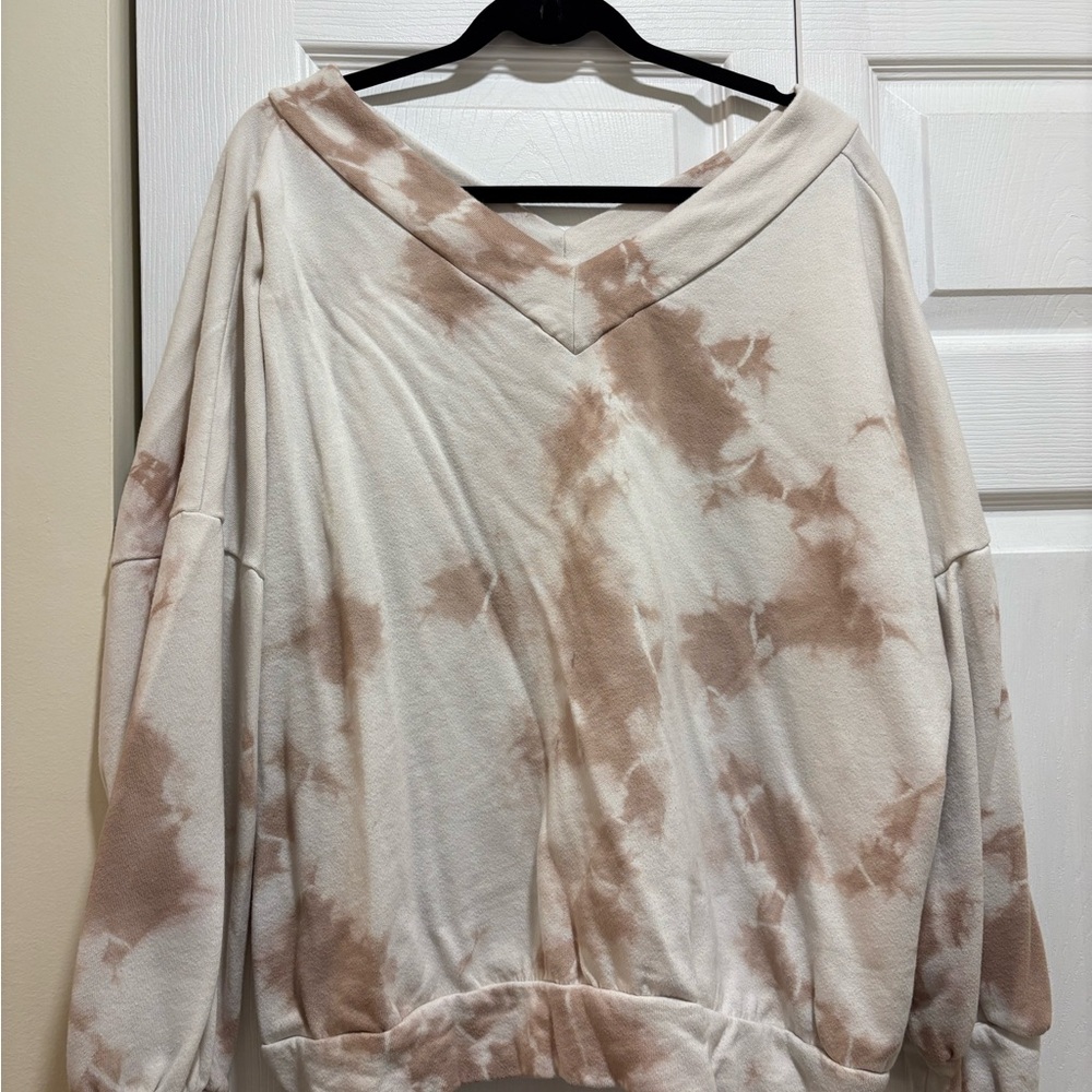 V-Neck Tie-Dye Sweater - Cream and Brown